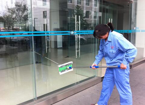 ���б���Ϊ�����������ϴ��̺